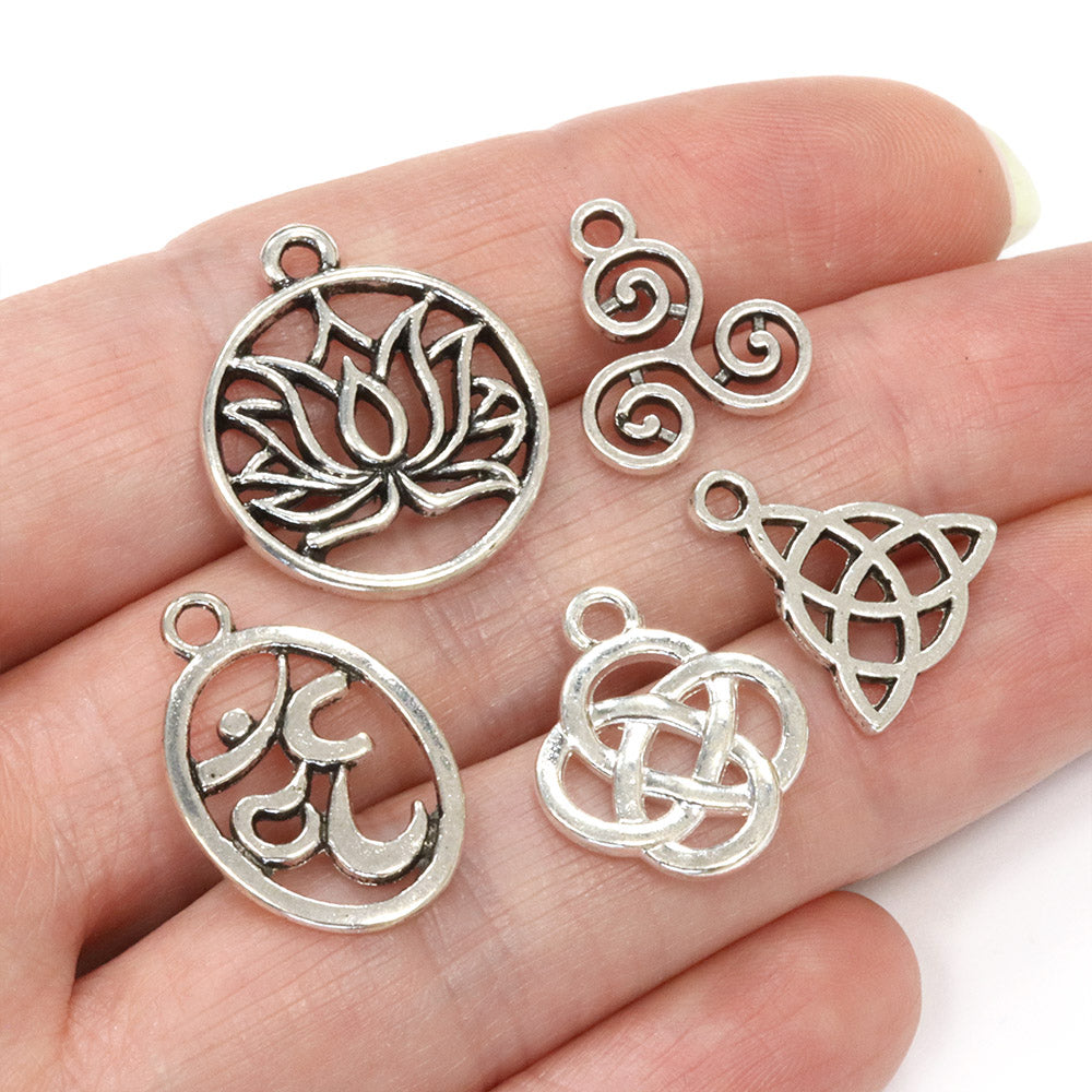 Decorative Charms Mix - Pack of 50g