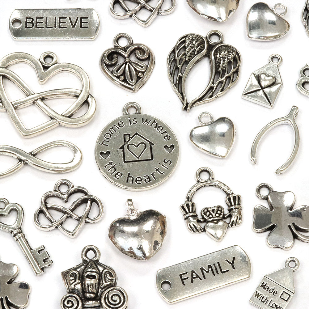 Hearts & Sentiment Charms Mix - Pack of 50g