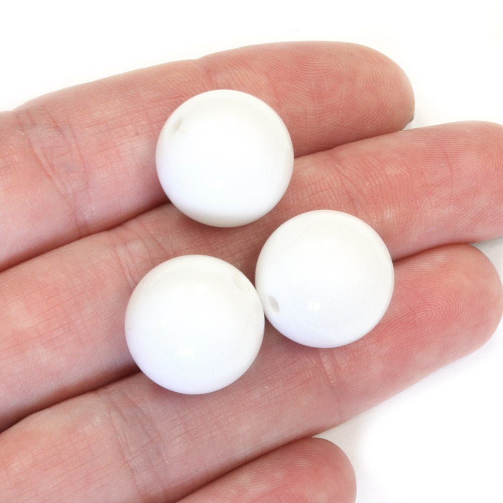 Acrylic Rounds 16mm Ice Cream White - Pack of 20